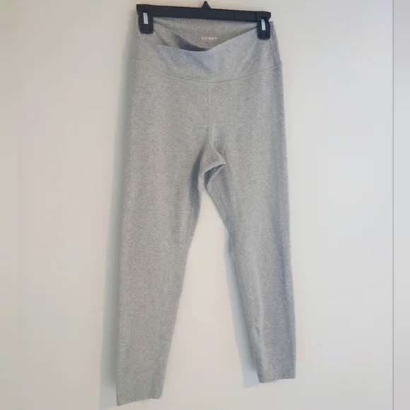 Old Navy High Rise Gray Leggings - Picture 3 of 5